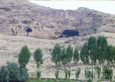 به غار فرهاد پناه ببرید