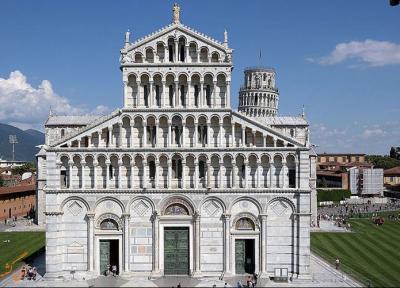 کلیسای جامع پیزا، یکی از مهمترین جاذبه های ایتالیا