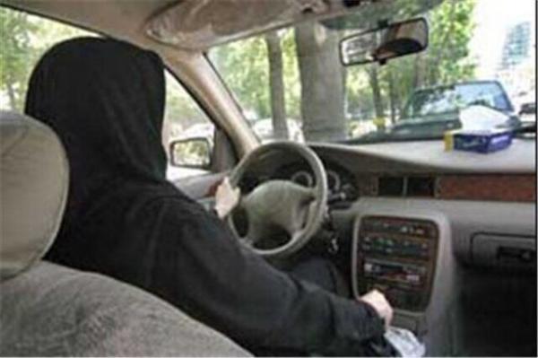 خبرنگاران بیش از 4 هزار زن راننده تاکسی هستند