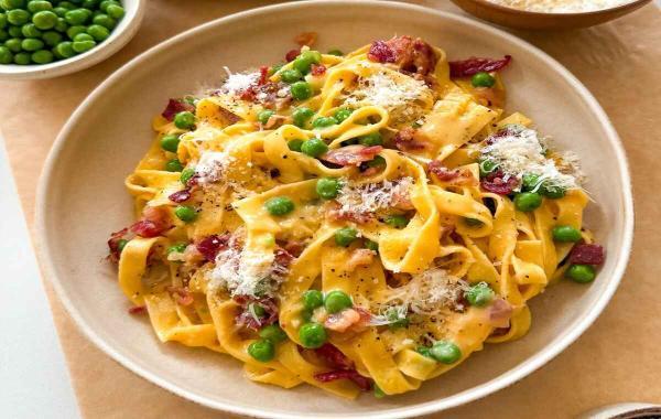 طرز تهیه پاستا کاربونارا ایتالیایی خانگی طرز تهیه پاستا کاربونارا ایتالیایی خانگی