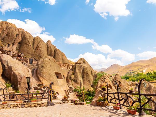 با هتل های عجیب ایران آشنا شوید