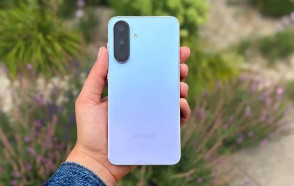 دوربین های گلکسی A37 و A57 ناامیدکننده خواهند بود